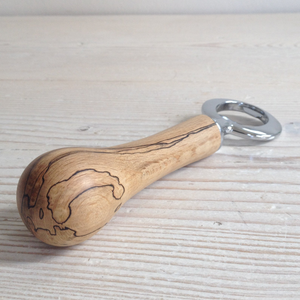 Abridor de Botellas de Cerveza de Madera con Mango de Madera y Barras de Apertura de Metal Duraderas, Herramienta para Cocinas, Restaurantes y Decoración del Hogar - Product Image 2