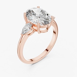 แหวนหมั้นเพชรทรงรี 3.50 กะรัต ทอง 14K เพชรเลี้ยงในห้องปฏิบัติการ ประดับเพชรทรงหยดน้ำด้านข้างสามเม็ด - Product Image 2