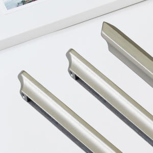 Poignée de tiroir minimaliste et contemporaine en alliage de zinc pour meubles de cuisine, armoire, salle de bain et autres meubles - Product Image 3