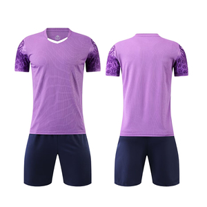 Camisetas de Fútbol para Adultos al por Mayor de Alta Calidad, 100% Poliéster, Estilo Vintage, Personalizables - Product Image 3