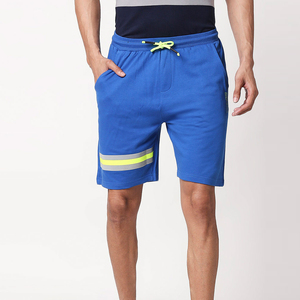 Shorts de sport décontractés pour hommes les plus vendus – Toile écologique, séchage rapide, respirant, anti-plis, couleur unie, logo personnalisé par sublimation - Product Image 1
