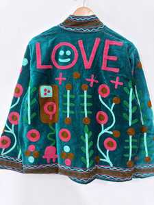 Veste courte d'hiver pour femme, style blazer, en velours brodé Suzani, faite main, avec motif symbolique, tendance et audacieuse - Product Image 2