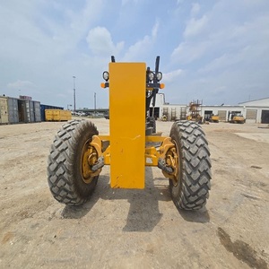 Niveleuse à moteur 672G 2024 Z007825 – Équipement robuste de qualité supérieure - Product Image 1