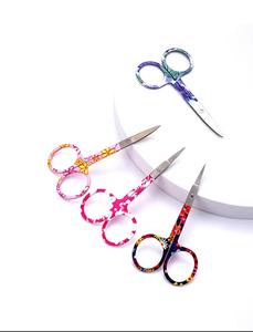 Ensemble de ciseaux chirurgicaux Iris à motifs colorés en acier inoxydable, instruments de coupe manuels de précision pour usage médical - Product Image 1