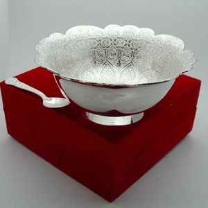 Ensemble de supports pour bouteilles de vin en laiton plaqué argent gravé sur mesure, manchons rafraîchissants en métal pour articles de bar d'hôtel de luxe et cadeaux d'entreprise - Product Image 6