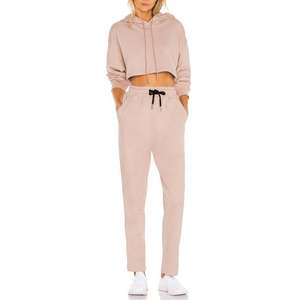Survêtement deux pièces personnalisable pour femme : sweat à capuche et pantalon de jogging, séchage rapide, respirant, sportif, en coton rose - Product Image 1