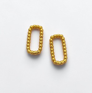 Vente en gros de breloques ovales perlées en laiton plaqué or 9x19 mm pour la fabrication de bijoux DIY - Product Image 4