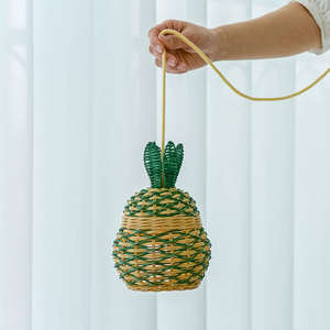 Lámpara decorativa para habitación de bebé de estilo único, lámparas de ratán en forma de bellota con luz natural hecha a mano para habitación de niños - Product Image 6