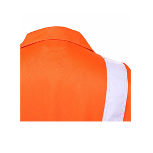 ชุดคลุมทำงานแขนยาวผ้าคอตตอนผสมแบบใหม่ พร้อมกระเป๋าซิปด้านหน้า ชุดคลุมทำงานผ้าทวิลสำหรับผู้ชาย ทรงเข้ารูป ชุดทำงานอเนกประสงค์ ดีไซน์ OEM - Product Image 5