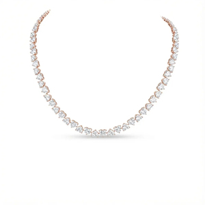 Collar con Colgante de Diamante Sintético Sostenible Hecho a Mano, Elegante Pieza de Oro Blanco de 14k para Mujer - Product Image 3