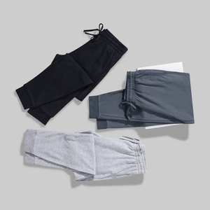 Pantalones Deportivos Anchos Personalizados con Logotipo para Hombre, Tela de Felpa de Alta Calidad, Corte Moderno y Acampanado, Ropa Urbana - Product Image 4