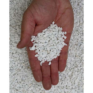 เม็ดหินแกรนิตคาร์ราร่าสีขาว ขนาด 4-6 มม. - บรรจุถุงใหญ่ 1000 กก. - Product Image 1