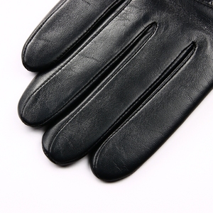Gants de conduite en cuir de mouton noir pour homme, équipement d'extérieur tendance pour le quotidien, les fêtes et les voyages, avec doublure en laine - Product Image 4