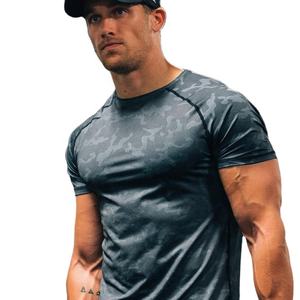 เสื้อยืดยิมของผู้ชายผ้าโพลีเอสเตอร์ลายพรางขนาดใหญ่ลายพรางเสื้อยืดสำหรับฟิตเนสใช้ได้ทั้งชายและหญิงแบบ100% ออกแบบได้ตามต้องการ - Product Image 2