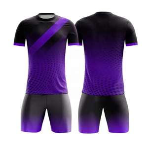 ชุดทีมฟุตบอลแบบกำหนดเองรุ่นใหม่ล่าสุด เสื้อฟุตบอลแขนสั้น ชุดยูนิฟอร์มสโมสรแบบสั่งทำพิเศษ สำหรับทีมมืออาชีพ ผลิตจากโพลีเอสเตอร์ 100% - Product Image 3