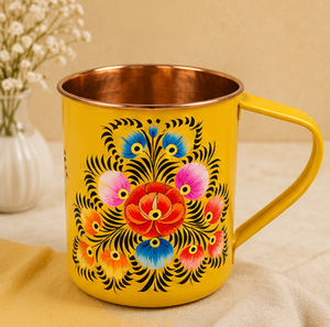 Taza de cobre de lujo pintada a mano con motivos florales, exterior azul turquesa claro, adornada con un vibrante diseño floral tradicional pintado a mano. - Product Image 5