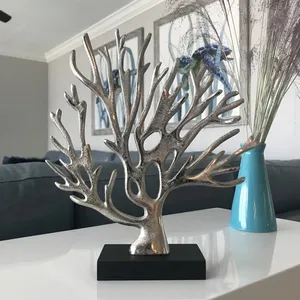 Sculpture de Corail en Alliage de Zinc Plaqué Argent, Forme Irrégulière, Pièce d'Art Décorative pour la Maison, Technique de Moulage, Artisanat Métallique - Product Image 3