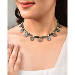 Collar con Colgante de Moda Meera Jaipur Hari con Cuentas de Plata - Product Image 3
