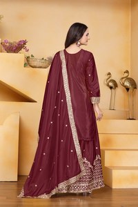 Ensemble de robe traditionnelle indienne pakistanaise en soie chinon brodée jaune pour femmes, robe longue à coupe régulière - Product Image 4