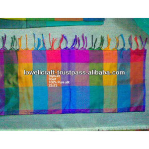 Écharpe 100% soie pure, motif géométrique, tissée à la main, soie brodée Banarasi pure, avec élégantes franges en Zari, qualité supérieure - Product Image 4