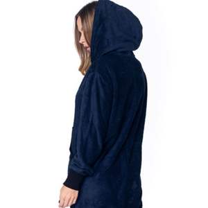 ชุดโยคะบอดี้สูทแขนยาวสำหรับผู้หญิง แบบมีซิปและฮู้ด ระบายอากาศได้ดี เหมาะสำหรับฤดูหนาว ผ้าฟลีซสไตล์วินเทจ ชุดออกกำลังกายและชุดนอนสำหรับผู้หญิง - Product Image 5