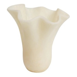 Jarrón de Flores de Resina de Lujo Moderno Artisan Aura - Decoración de Mesa Hecha a Mano Ecológica, Duradera e Impermeable, al Mejor Precio en India - Product Image 1