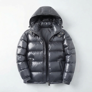 Chaqueta Acolchada Brillante con Capucha para Hombre, Abrigo de Invierno de Nylon Acolchado, Cálido y Aislado, con Marca Personalizada, Ropa de Exterior al por Mayor - Product Image 1