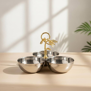 Ensemble de 3 bols de service en métal moderne avec motif feuille dorée pour le service des aliments et la décoration de table - Product Image 1