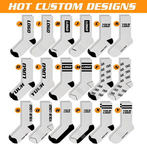 Calcetines de baloncesto para hombre - Diseño de puño personalizado, compresión, soporte de arco, transpirables, antideslizantes, de elastano, nailon y algodón, con amortiguación gruesa - Product Image 5
