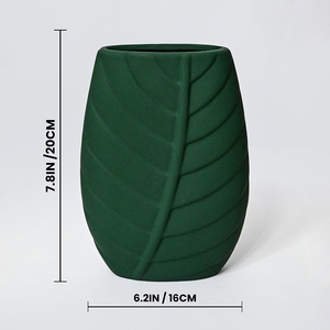 Jarrón de cerámica verde con esmalte verde intenso, estilo minimalista, inspirado en la naturaleza, con relieve floral, 24 cm, éxito de ventas en 2025. - Product Image 2