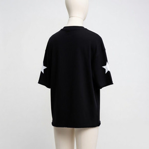 T-shirt surdimensionné personnalisé de qualité supérieure, impression sérigraphique de qualité, tissu 100% coton, pour un look décontracté ou streetwear. - Product Image 5