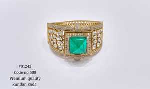 Bracelet Kundan plaqué or 01242, double pierre magique, manchette ouverte, pierre centrale carrée, pour femme, idéal mariage et soirée - Product Image 3