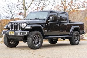 รถจีแลดิเอเตอร์ ออฟโรด 4x4 ปี 2022 สภาพดี ใช้งานน้อย - Product Image 2