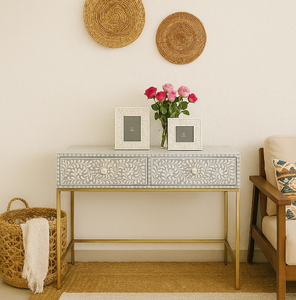 Console élégante en os incrusté noir et blanc avec un design de cadre ajouré en treillis, disponible en gros - Product Image 4