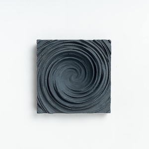 Cendrier-poids à papier artisanal en aluminium noir, décoratif, sans fumée, durable, résistant à la chaleur, pour la maison, le bureau, les restaurants/hôtels, personnalisable - Product Image 6