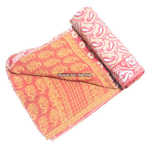 Vintage Kantha <b>Quilt</b> Gudri Reversible <b>Throw</b> Handmade Bedding Old Vintage Kantha <b>Quilt</b> Bedspread Vintage Decor Indian Reversible - Product Image 4