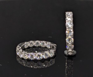 Boucles d'oreilles clous de luxe en moissanite 4MM, plaqué platine, argent S925, certifiées, style classique pour anniversaire - Product Image 3