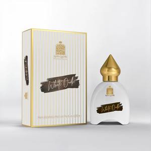 Parfum Attar de Luxe Adilqadri White Oudh 10 ML pour Mariages et Événements Formels Disponible à Prix d'Exportation - Product Image 1