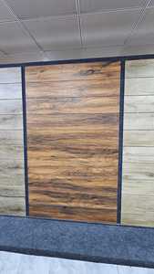 Baldosas de porcelana con aspecto de madera 200X1200mm, acabado mate, antideslizantes, diseño rústico para uso interior en salas de estar. - Product Image 4