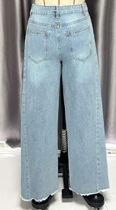 Pantalones Cargo de Mezclilla para Mujer, Color Personalizado, Cintura Media, Corte Recto Regular, Transpirables, Ligeros, con Parches y Agujeros - Product Image 5