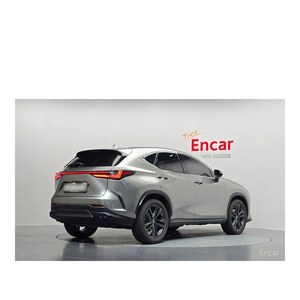 Lexus NX Premium 2024 con Cámara Trasera, Asientos de Cuero, Volante a la Izquierda - 26,128 km - Product Image 2