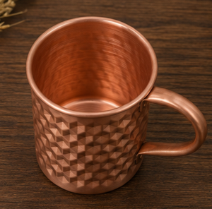Vaso de Cobre Texturizado Premium Origami Tumbler, Taza para Cócteles, Vajilla Ecológica para el Hogar, Estilo Vintage - Product Image 3