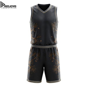 Ensemble de maillot et short de basket-ball personnalisé OEM, sublimé, noir et or, à motifs floraux, tissu en maille respirant de performance professionnelle - Product Image 1