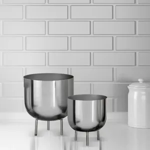 Pot de fleurs en acier inoxydable chromé durable fait à la main avec support, jardinière moderne pour plantes d'intérieur, décoration de table pour la maison ou le bureau - Product Image 1