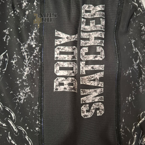 เสื้อรัดกล้ามเนื้อ No Gi BJJ Rash Guard แบบสั่งทำพิเศษ ระบายอากาศได้ดี มีแผงตาข่ายด้านข้าง พร้อมโลโก้ด้านหน้า ขายส่ง - Product Image 4