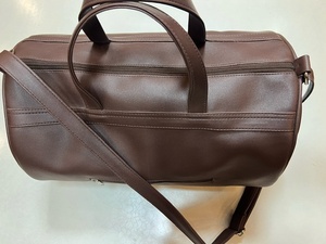 Leather Duffel <b>Bag</b> <b>Medium</b> <b>Size</b> Zipper Closure Shoulder Strap Casual Travel <b>Bag</b> - Product Image 2