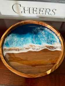 Plateau de service rond élégant et moderne fait main pour mariage, avec résine époxy personnalisée sur bambou, pour une décoration intérieure élégante - Product Image 2