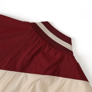 Chaqueta Bomber Omega Retro con Rayas Diagonales Color Granate, Cierre Completo, Impermeable, Estilo Urbano, Cuello y Puños Acanalados, Tallas Grandes - Product Image 6