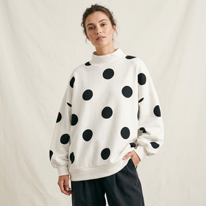 Sweat-shirt à col montant crème pour femme avec motif à pois rouges, haut décontracté à manches longues - Product Image 3