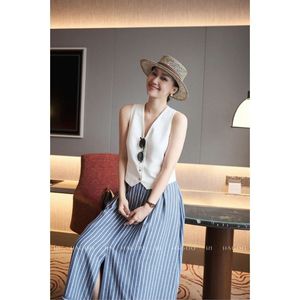 A8167 Gilet asymétrique sans manches pour femme, col en V, boutonné sur le devant, décontracté, pièce de superposition estivale - Product Image 5